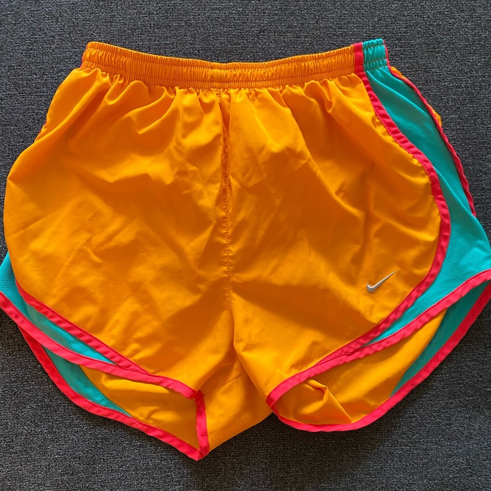 🔥 Multicolor Nike running shorts